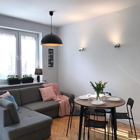 Klimatyczny Apartament Pod Ratuszem -Ul. Slaska 2 Częstochowa Extérieur photo