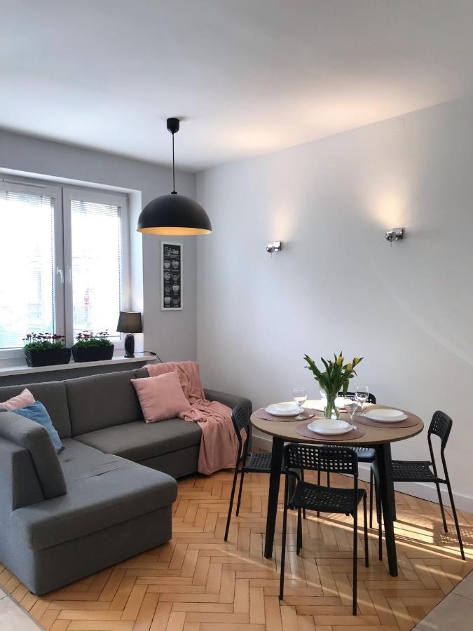 Klimatyczny Apartament Pod Ratuszem -Ul. Slaska 2 Częstochowa Extérieur photo